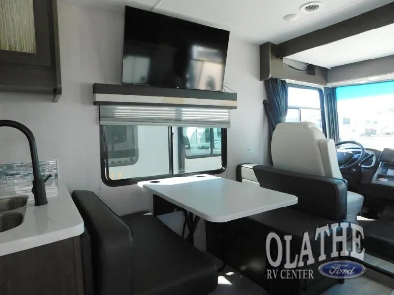 2024 Coachmen Pursuit 27XPS - Photo 4