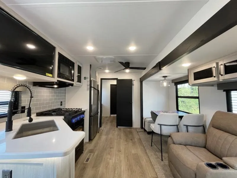 2026 Forest River Puma Vista 39DBT - Photo 3