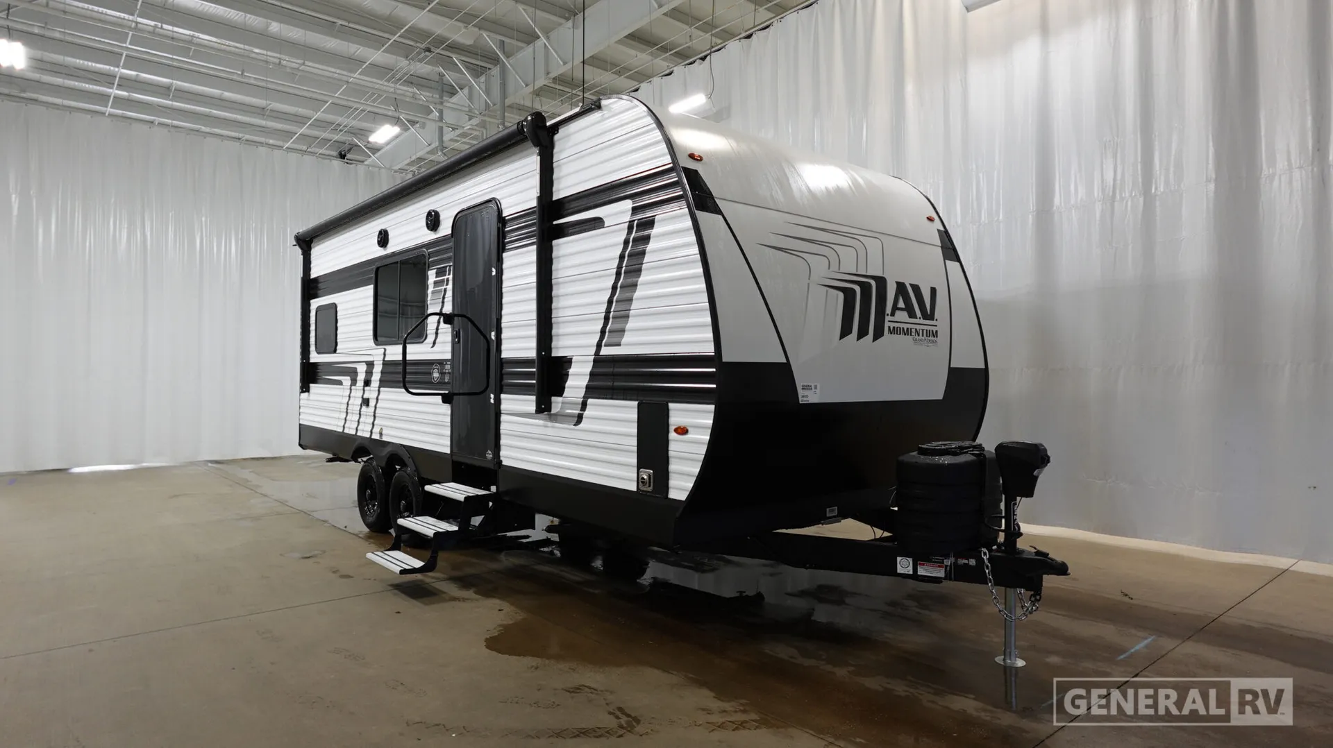2026 Grand Design Momentum MAV 22MAV - Photo 2