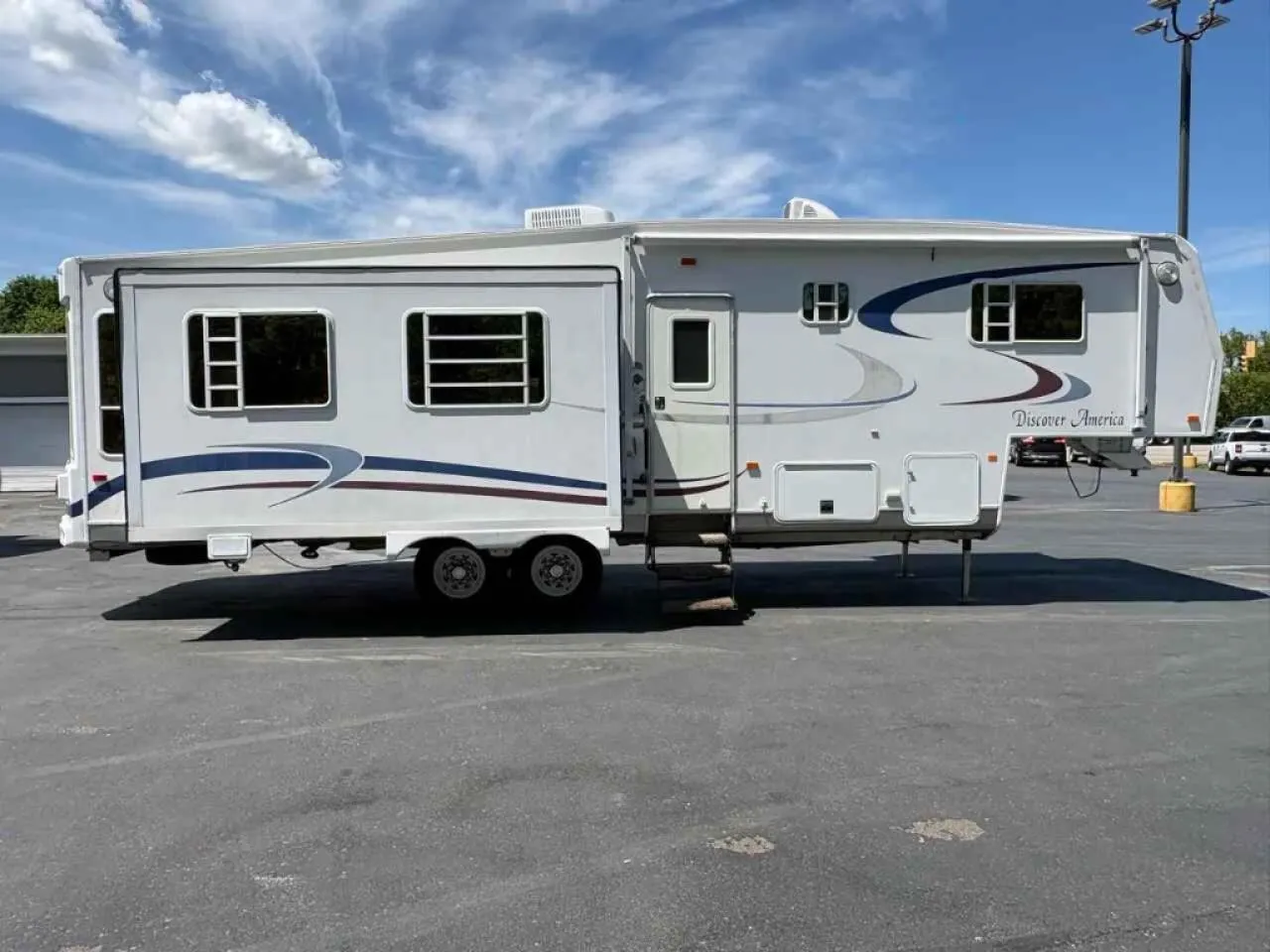 2003 NuWa HitchHiker Discover America Used    31.5LKTG - Photo 2