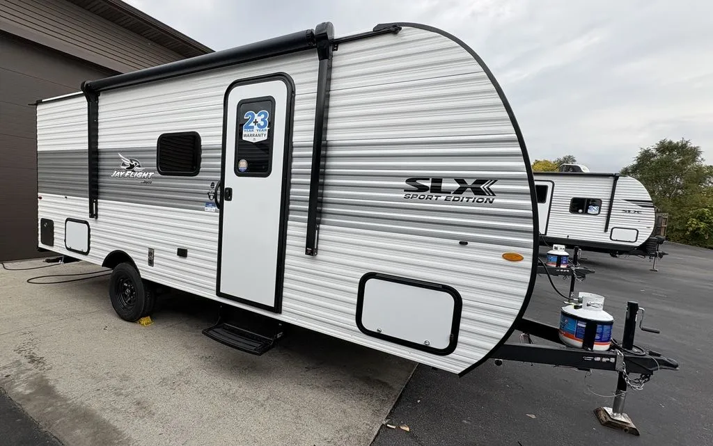 2026 Jayco Jay Flight SLX 178DBSW - Photo 2