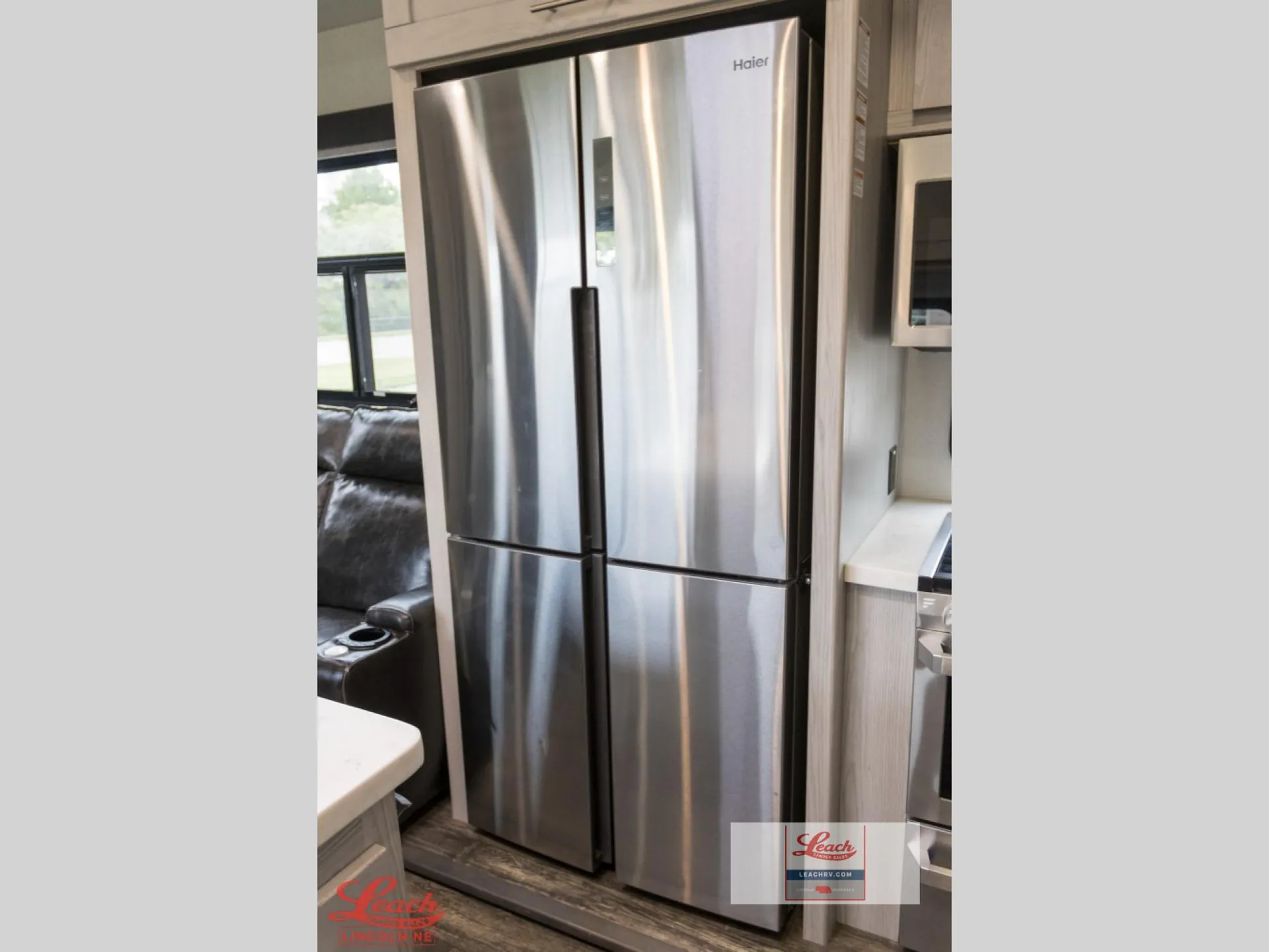2021 Keystone Fuzion 430 - Photo 3