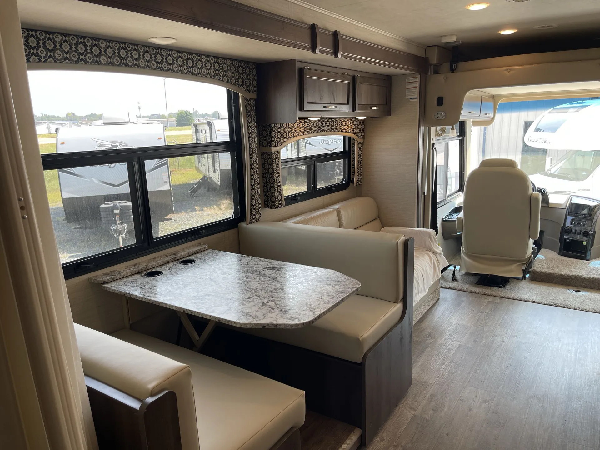 2018 Jayco Alante 26X — living area main