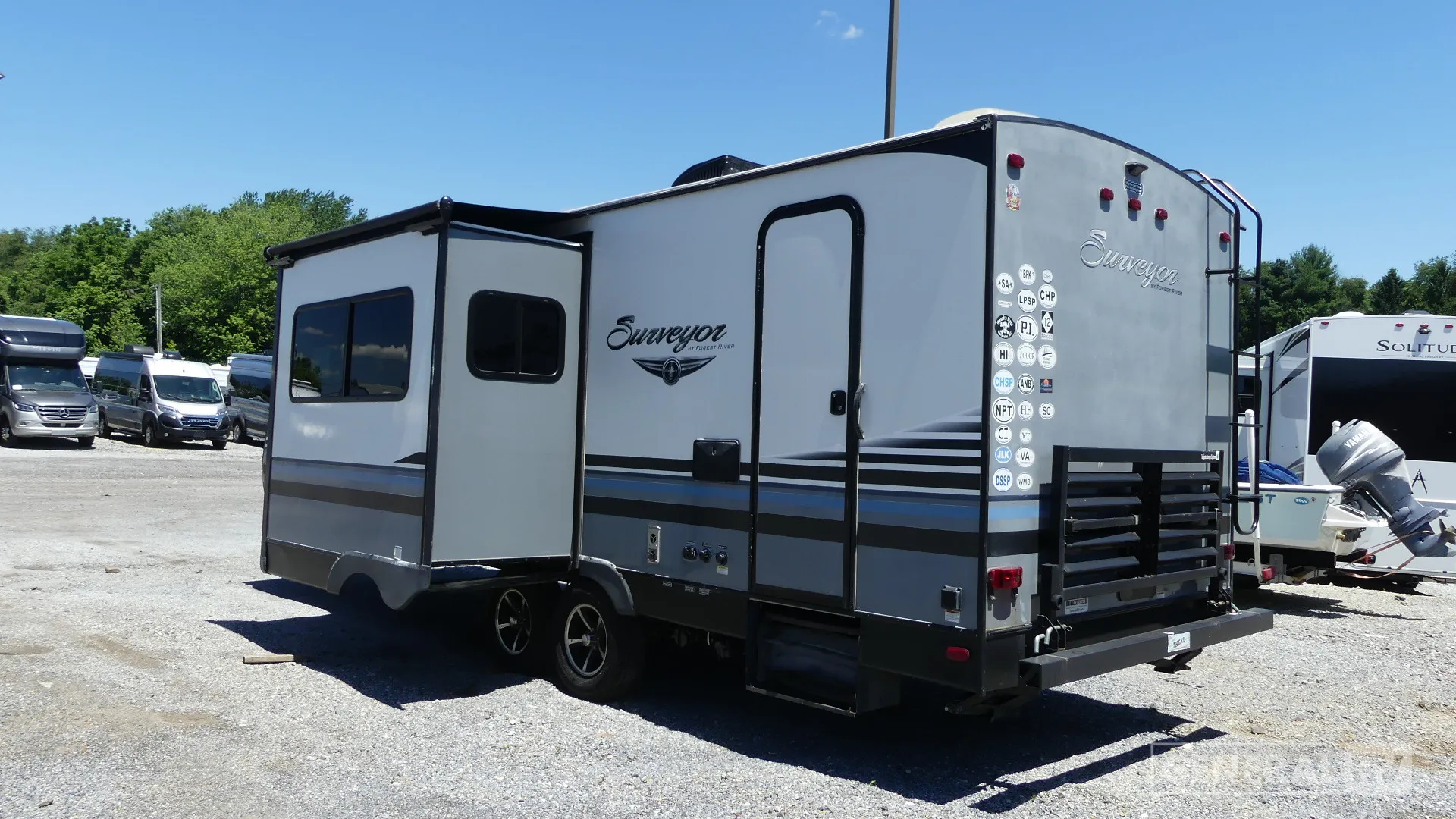 2018 Forest River Surveyor 247BHDS - Photo 4