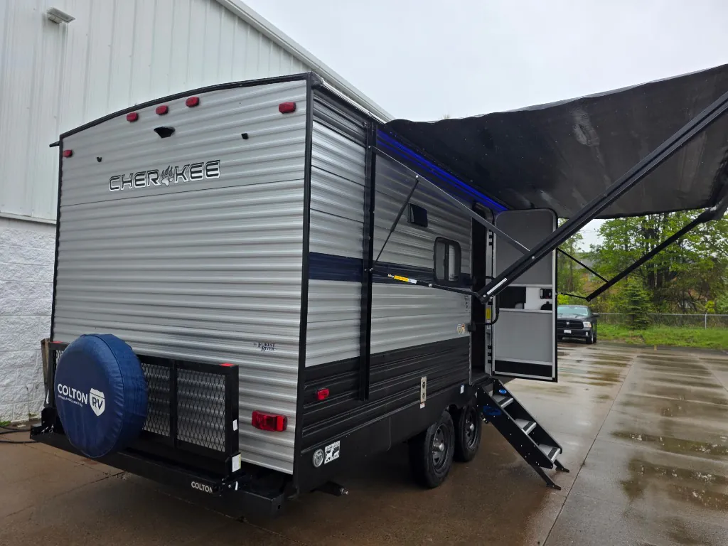 2019 Forest River RV Cherokee 214JT - Photo 4