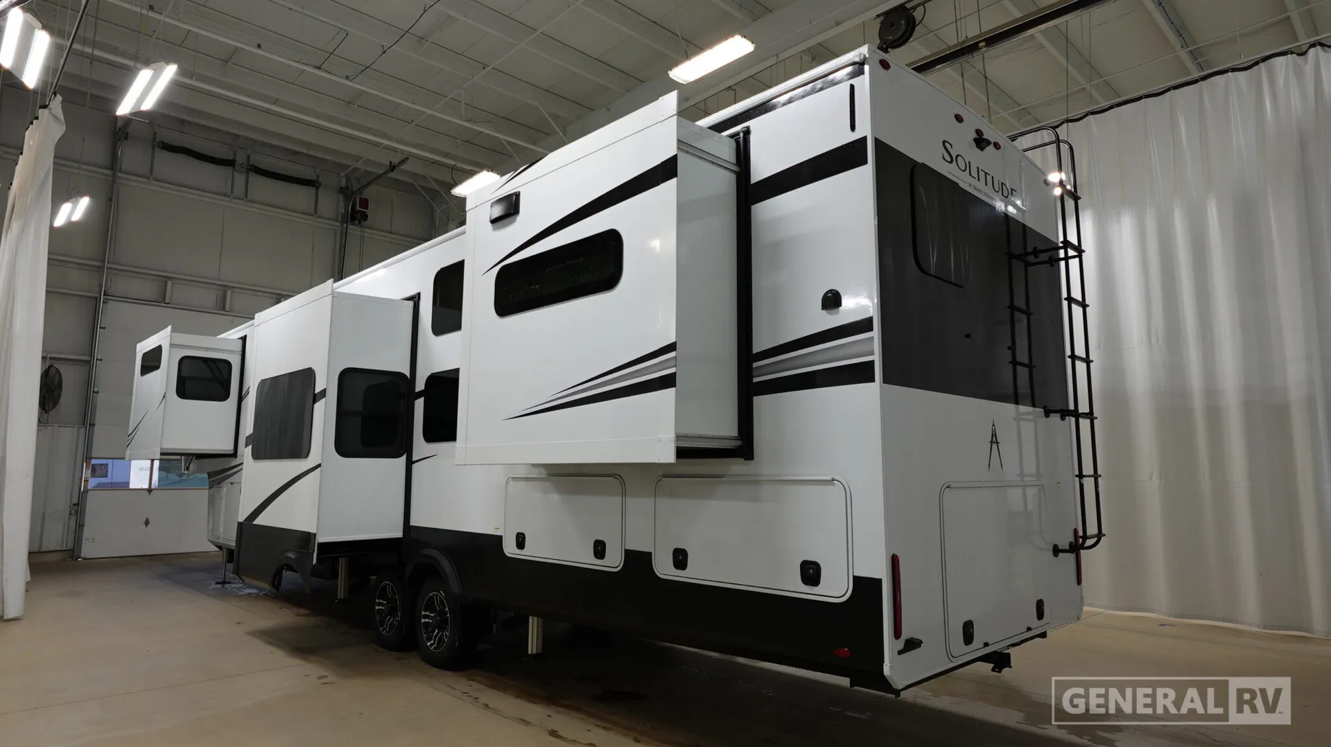2027 Grand Design Solitude 390RK - Photo 4