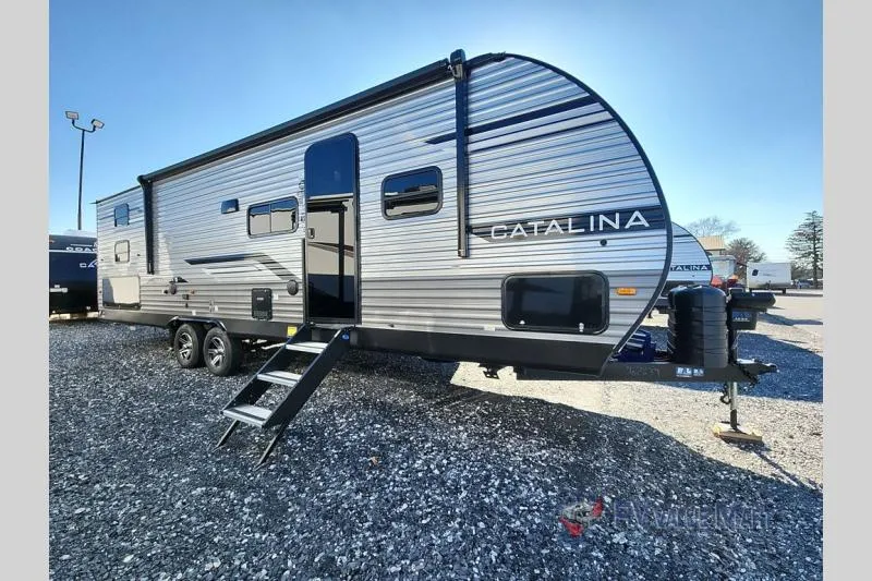 2026 Coachmen Catalina Legacy Edition 293QBCK - Photo 2