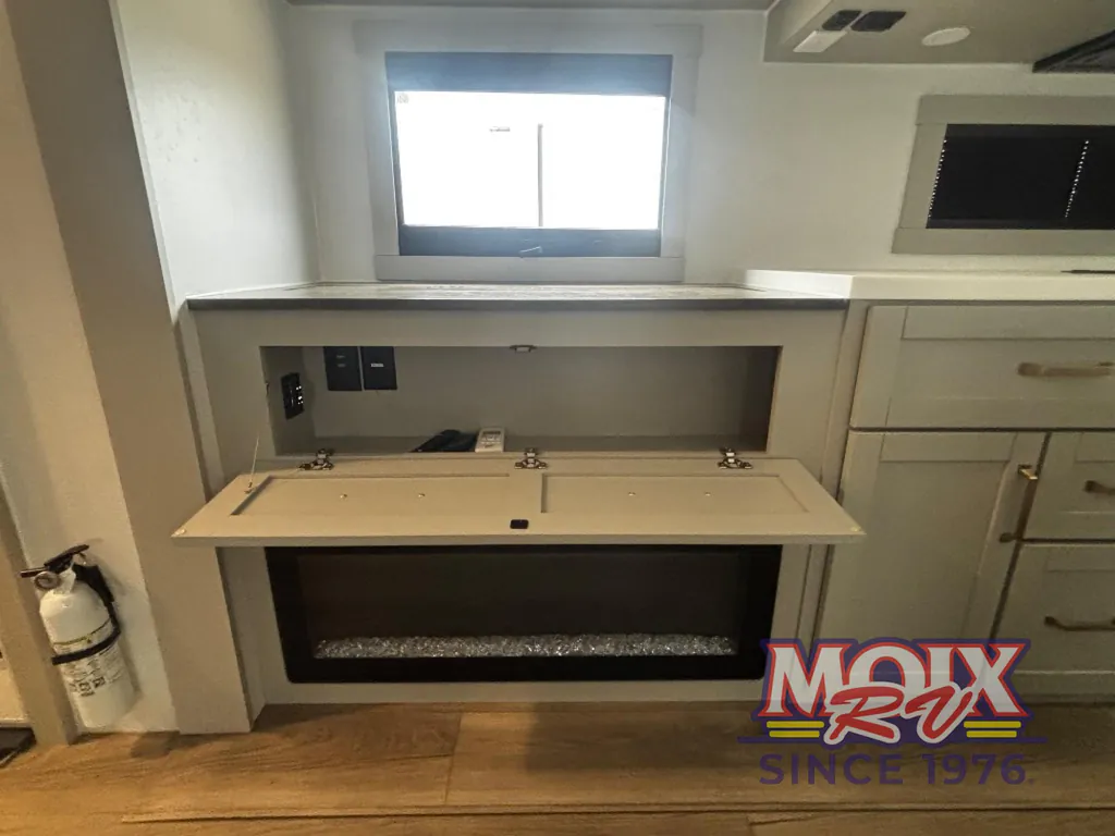 2025 Brinkley Model Z Air 285, Photos photo 16