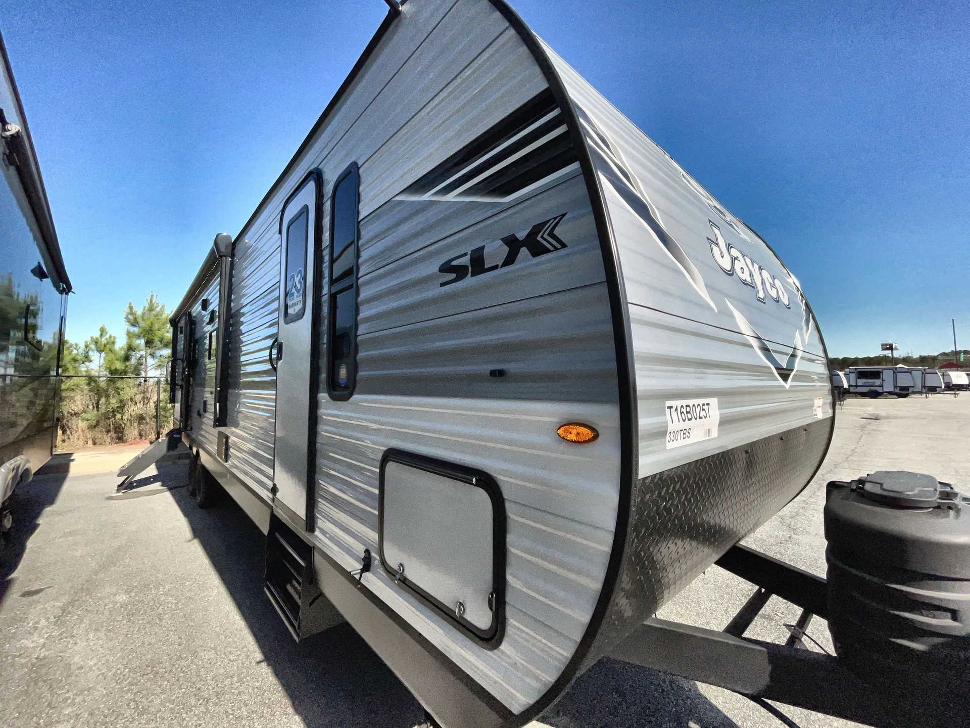 2026 Jayco Jay Flight SLX 330TBS - Photo 2
