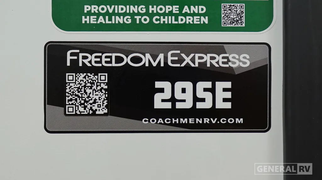 2027 Coachmen Freedom Express Select 29SE, Photos photo 27