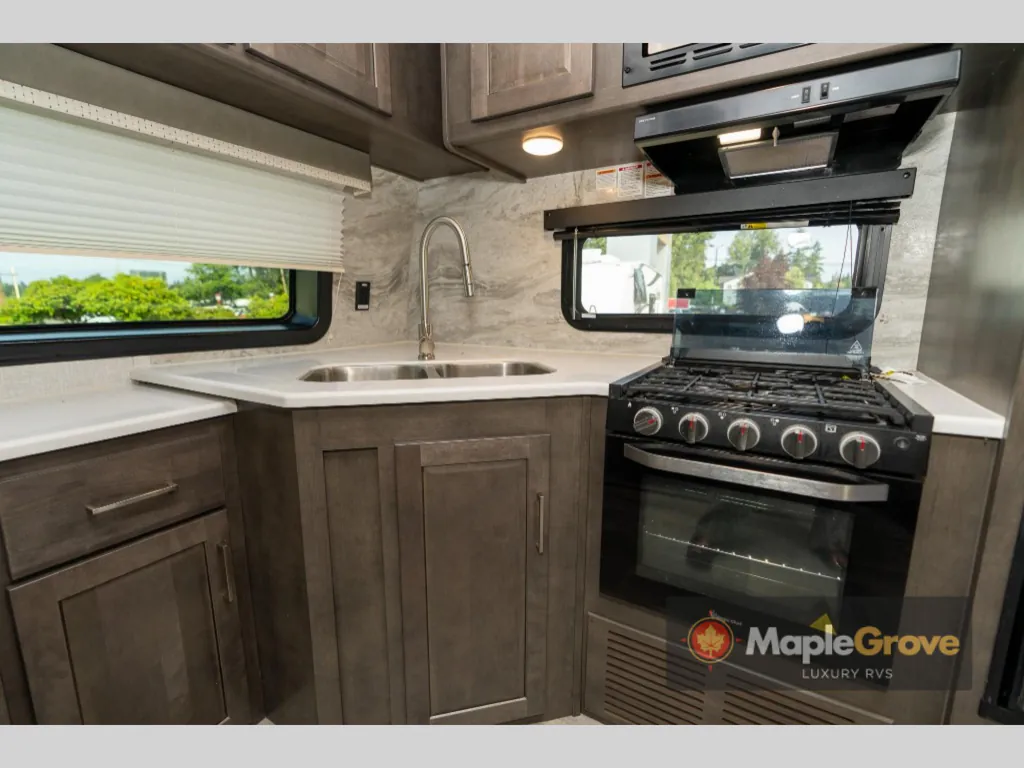 2021 Forest River Rockwood Ultra Lite 2608BS, Photos photo 39