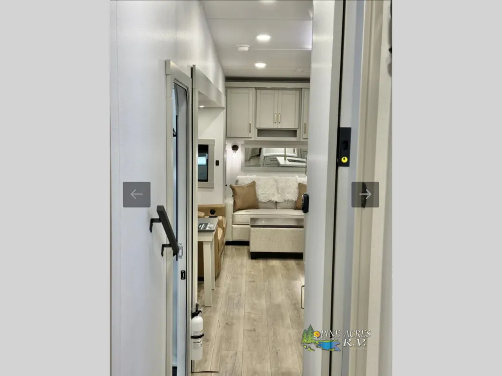 2026 Brinkley Model Z 3515, Photos photo 92