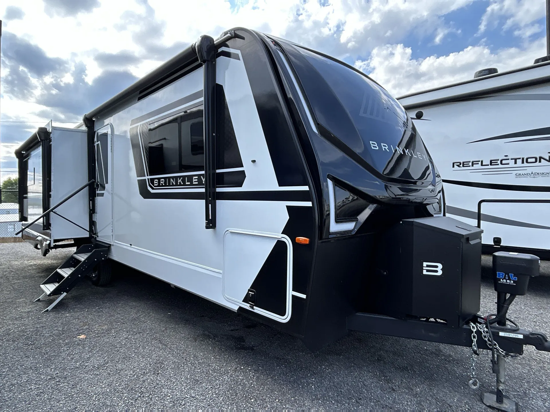 2025 Brinkley Model Z AIR 285 - Photo 2