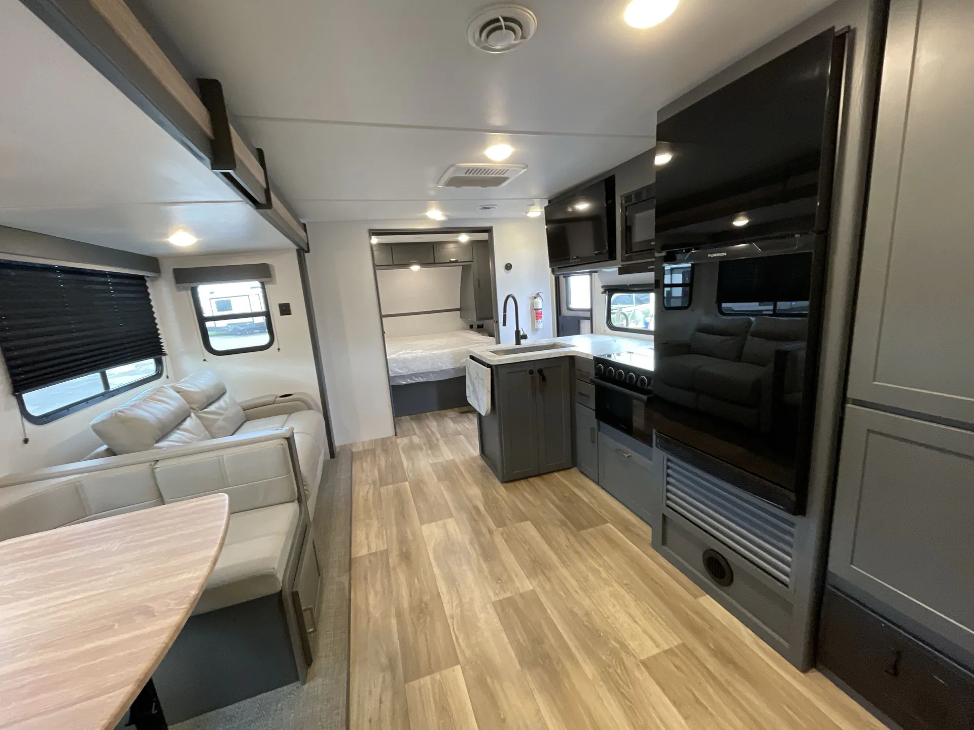 2024 Keystone Bullet Crossfire 2680BH — living area main