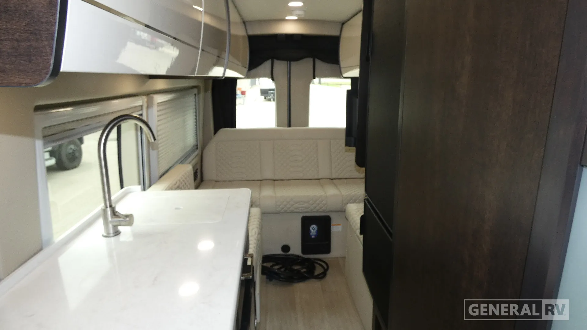 2026 Entegra Coach Expanse 21B - Photo 3