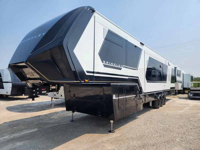 2026 Brinkley Model G 3970, Photos photo 10