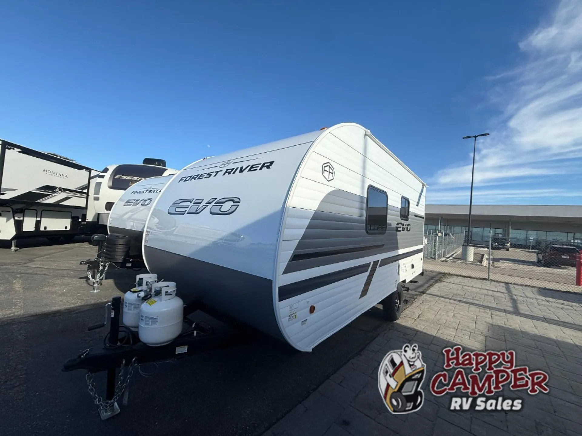 2026 Forest River EVO Select 164FBLE - Photo 4
