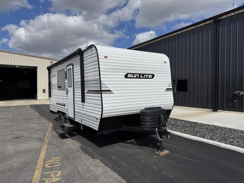 2026 Sunset Park RV Sun Lite 18THX - Photo 4