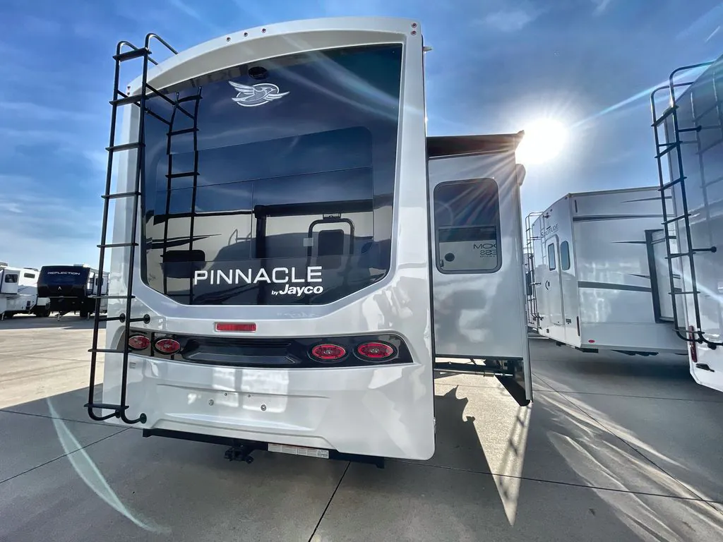 2026 Jayco Pinnacle 36FBTS, Photos photo 7