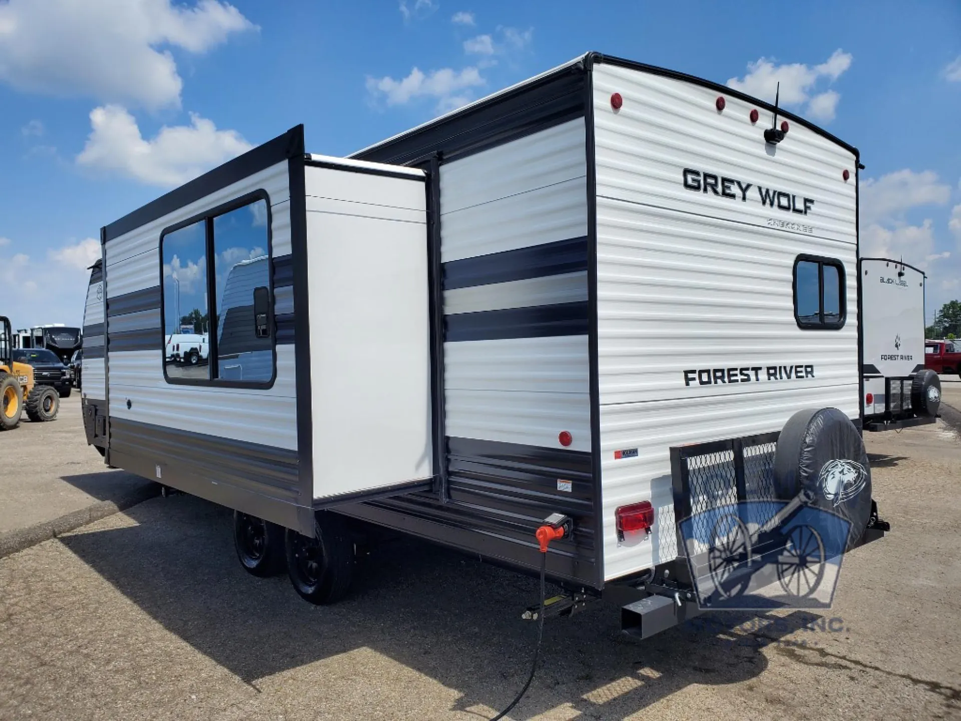 2027 Forest River Cherokee Grey Wolf 26SS — Photo 7