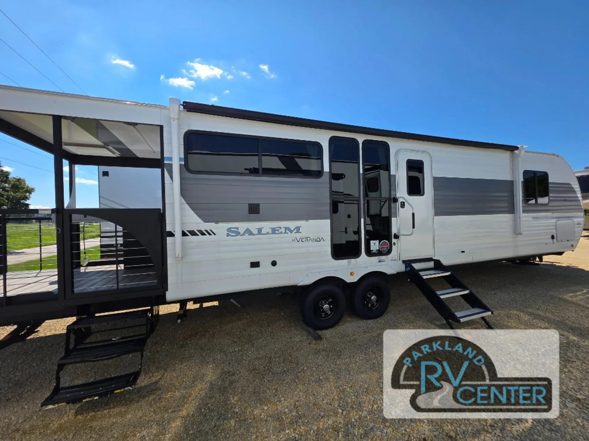 2025 Forest River Salem 34VERANDA dealer photo 4 from Parkland RV Center