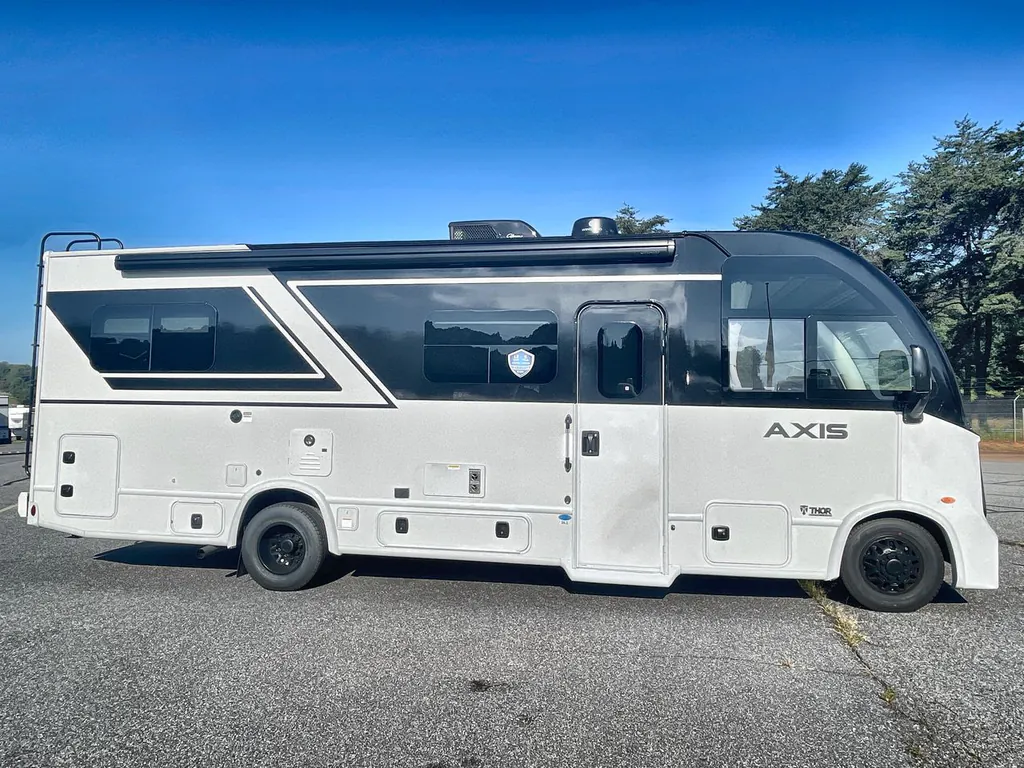 2026 Thor Motor Coach Axis 26.2, Photos photo 4