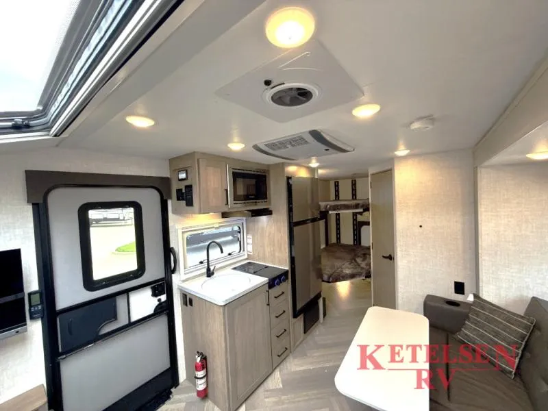2024 Ember RV Overland Series 191MSL - Photo 4