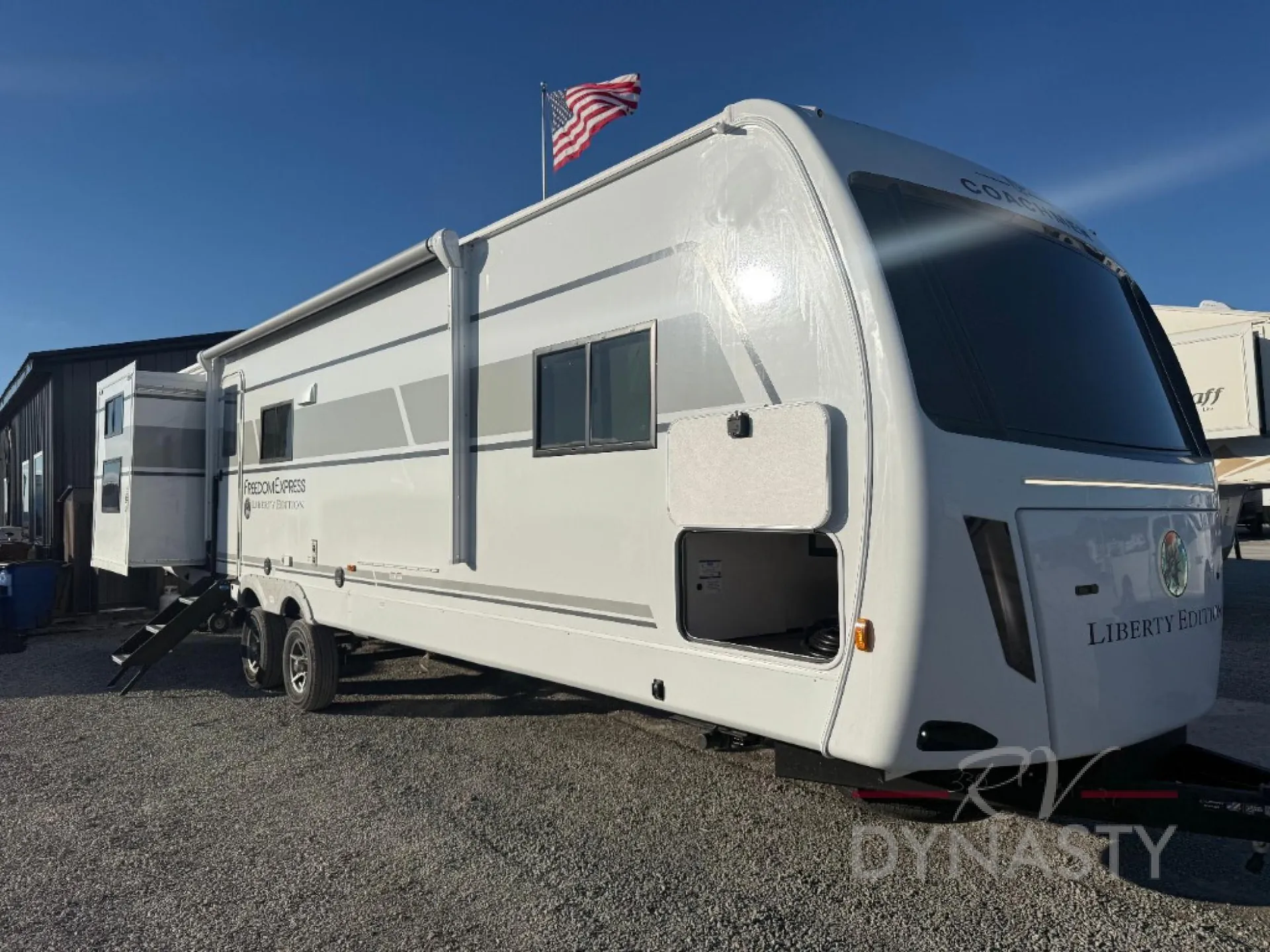 2026 Coachmen Freedom Express Liberty Edition 330BHJJ - Photo 2