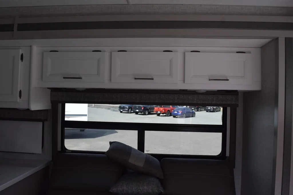 2025 Thor Motor Coach Windsport 29L, Photos photo 16