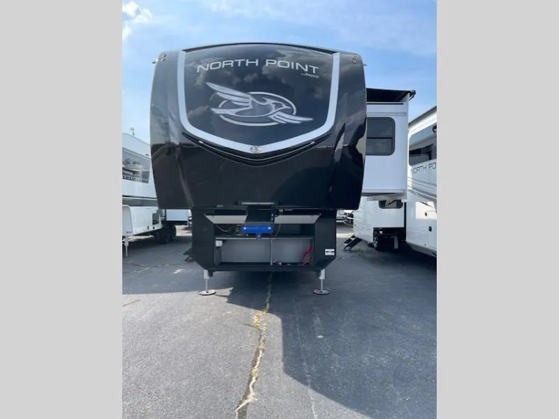 2025 Jayco North Point 381CKRE - Photo 2