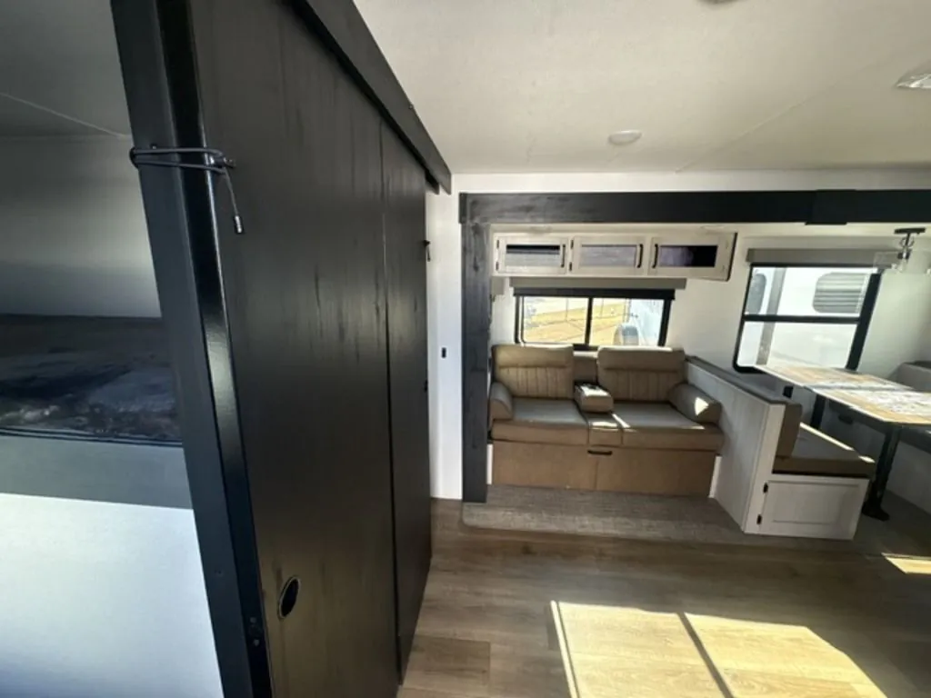 2026 Palomino Puma 337BH, Photos photo 20