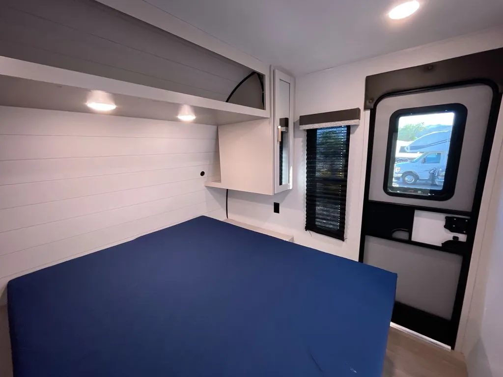 2026 Jayco Jay Flight SLX 262RLSW, Photos photo 23