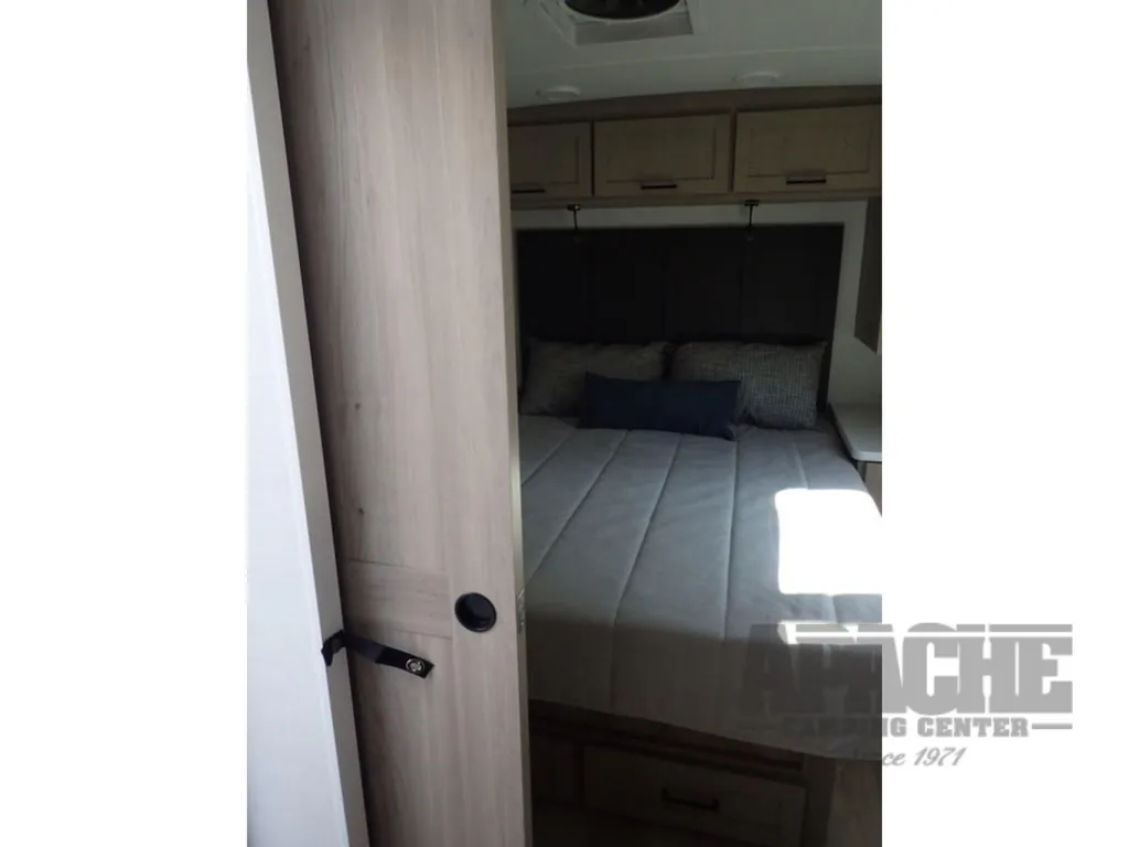 2026 Forest River Flagstaff Micro Lite 25FKB, Photos photo 32