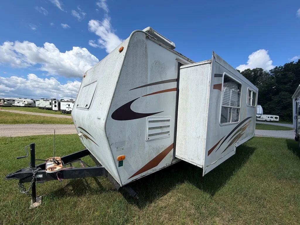 2007 Coachmen Captiva Ultra Lite 288FKS - Photo 3