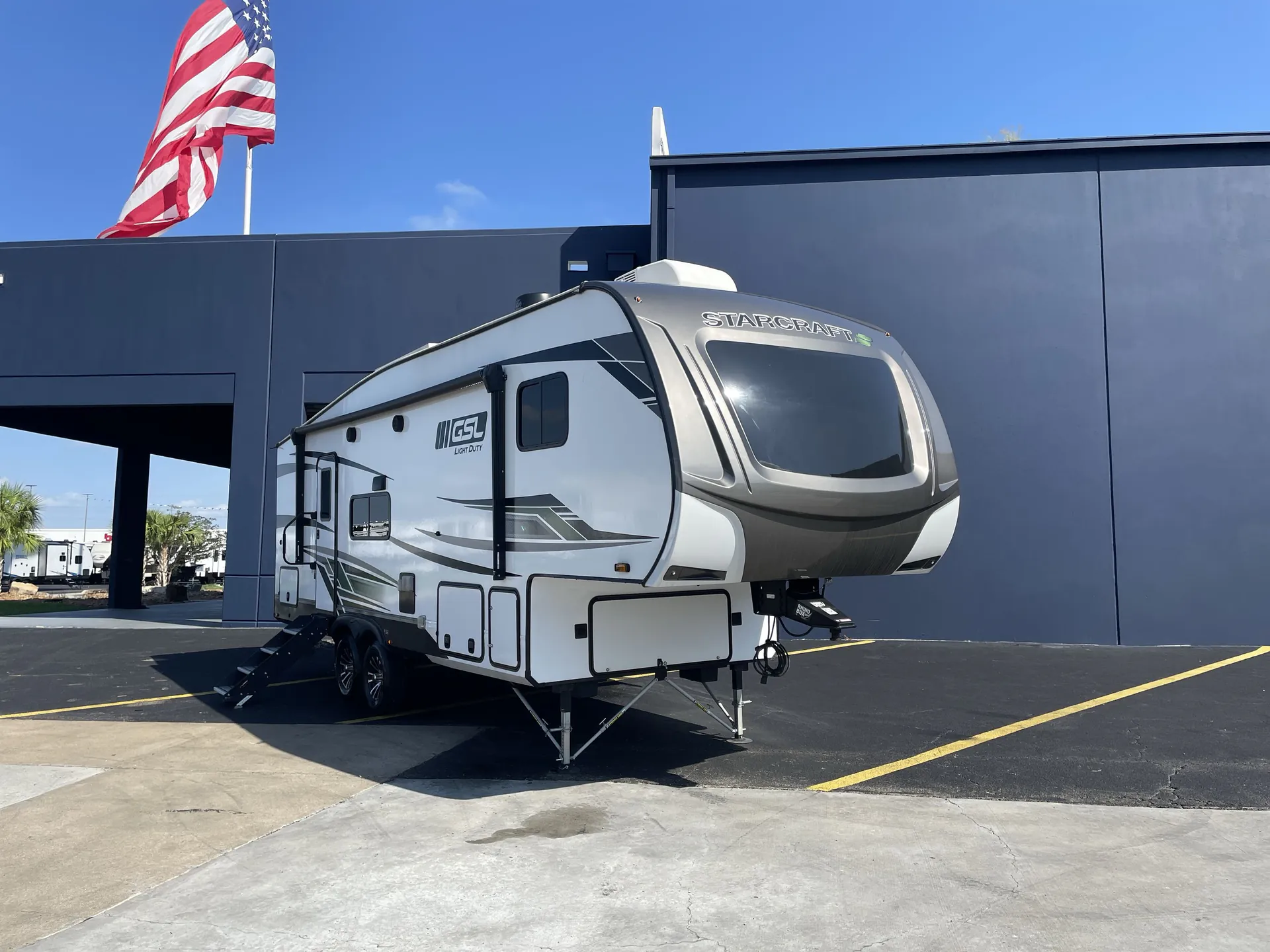 2024 Starcraft GSL Light Duty 274BHS - Photo 2