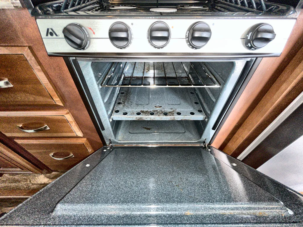 2017 Jayco Pinnacle 36FBTS, Photos photo 11