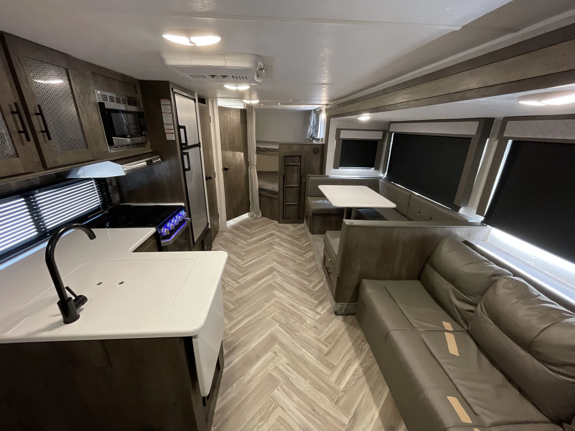 2020 Forest River EVO T2700 — living area main