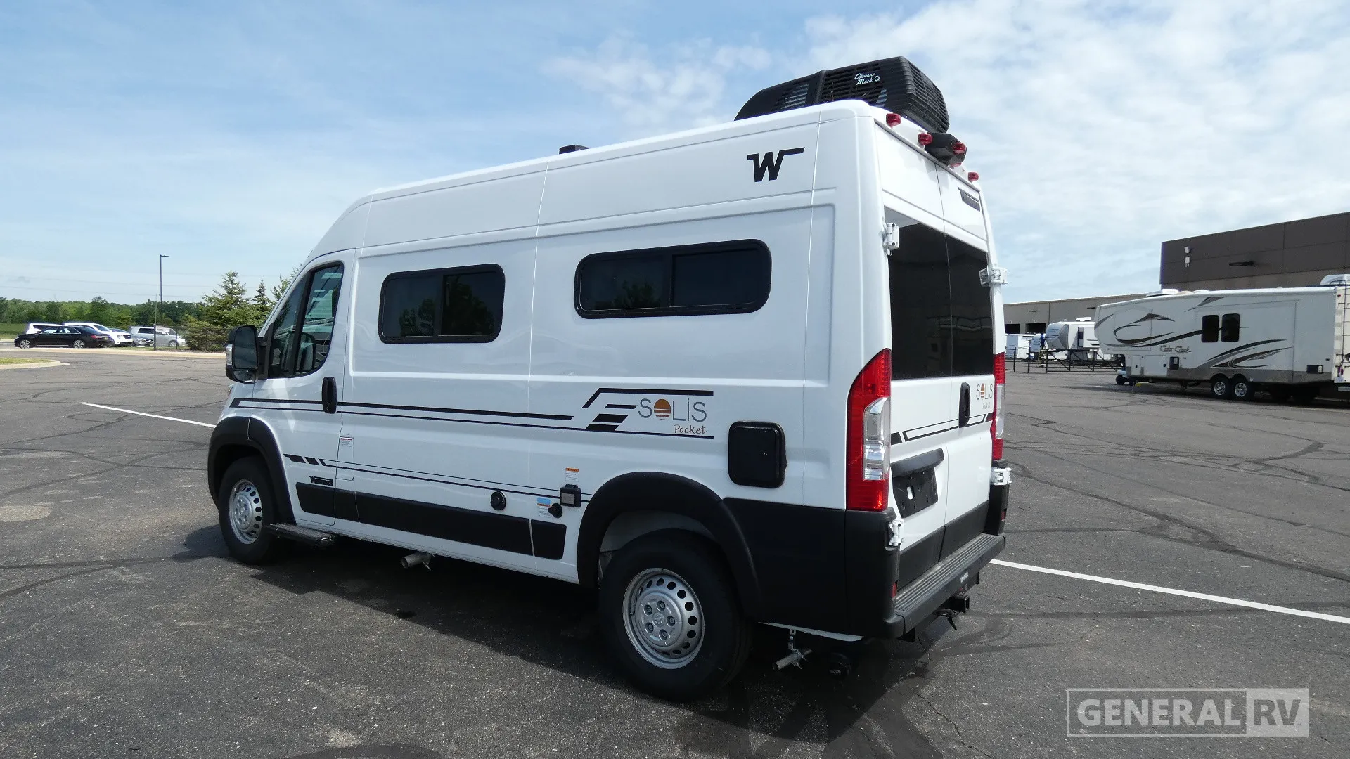 2027 Winnebago Solis Pocket 36A - Photo 4