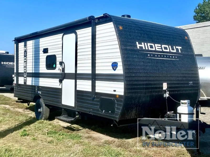 2025 Keystone Hideout 186SS - Photo 2