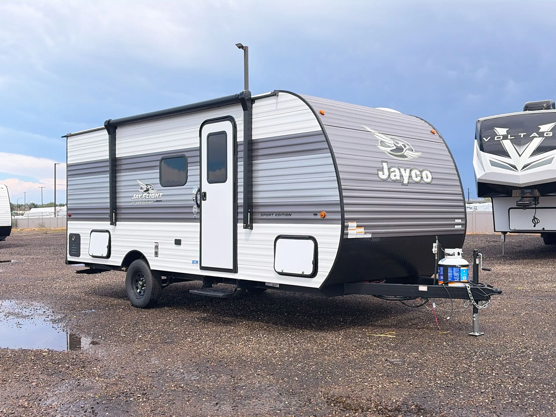 2027 Jayco Jay Flight Sport Edition 178DBSW - Photo 2