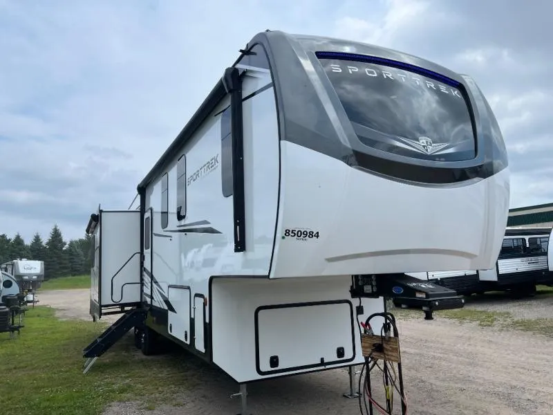 2026 Venture RV SportTrek Touring Edition 353VRK - Main photo