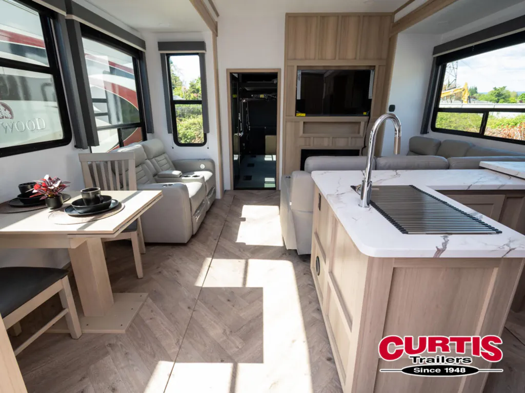 2026 Keystone Raptor 420, Photos photo 9