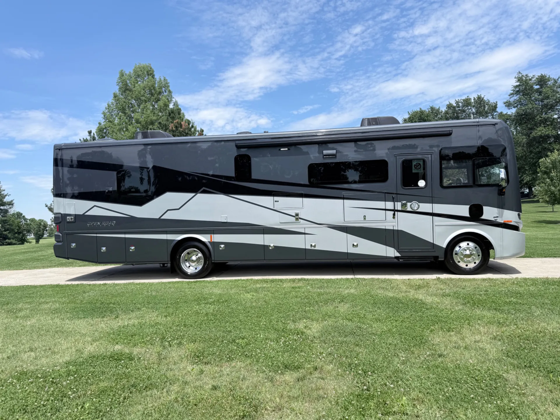 2026 Tiffin Allegro Bus 40 IP - Photo 3