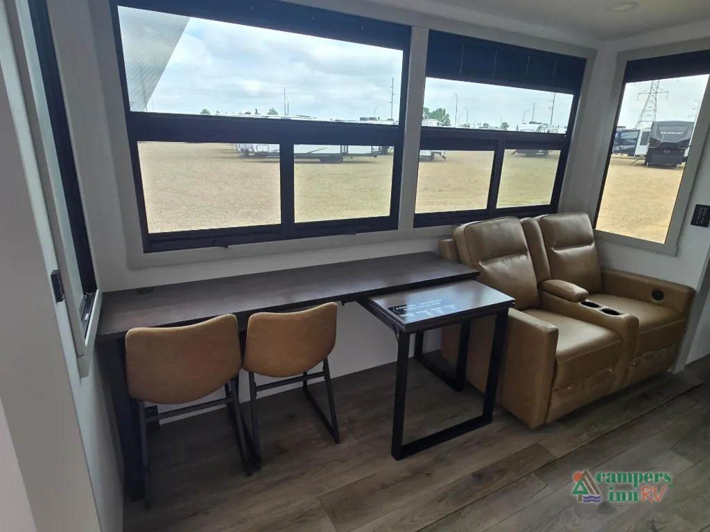 2026 Brinkley Model G 4100, Photos photo 18