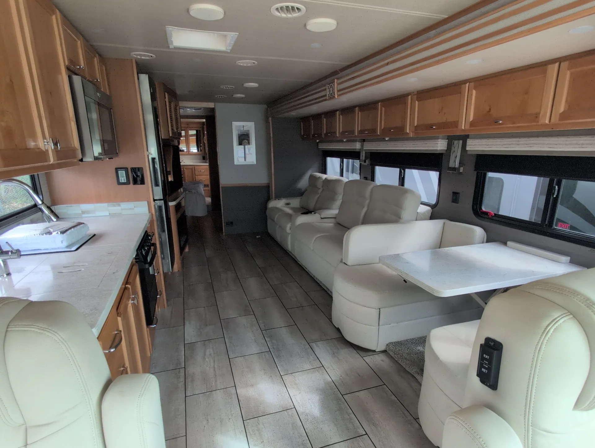 2021 Tiffin Allegro Red 340 38 LL — living area main