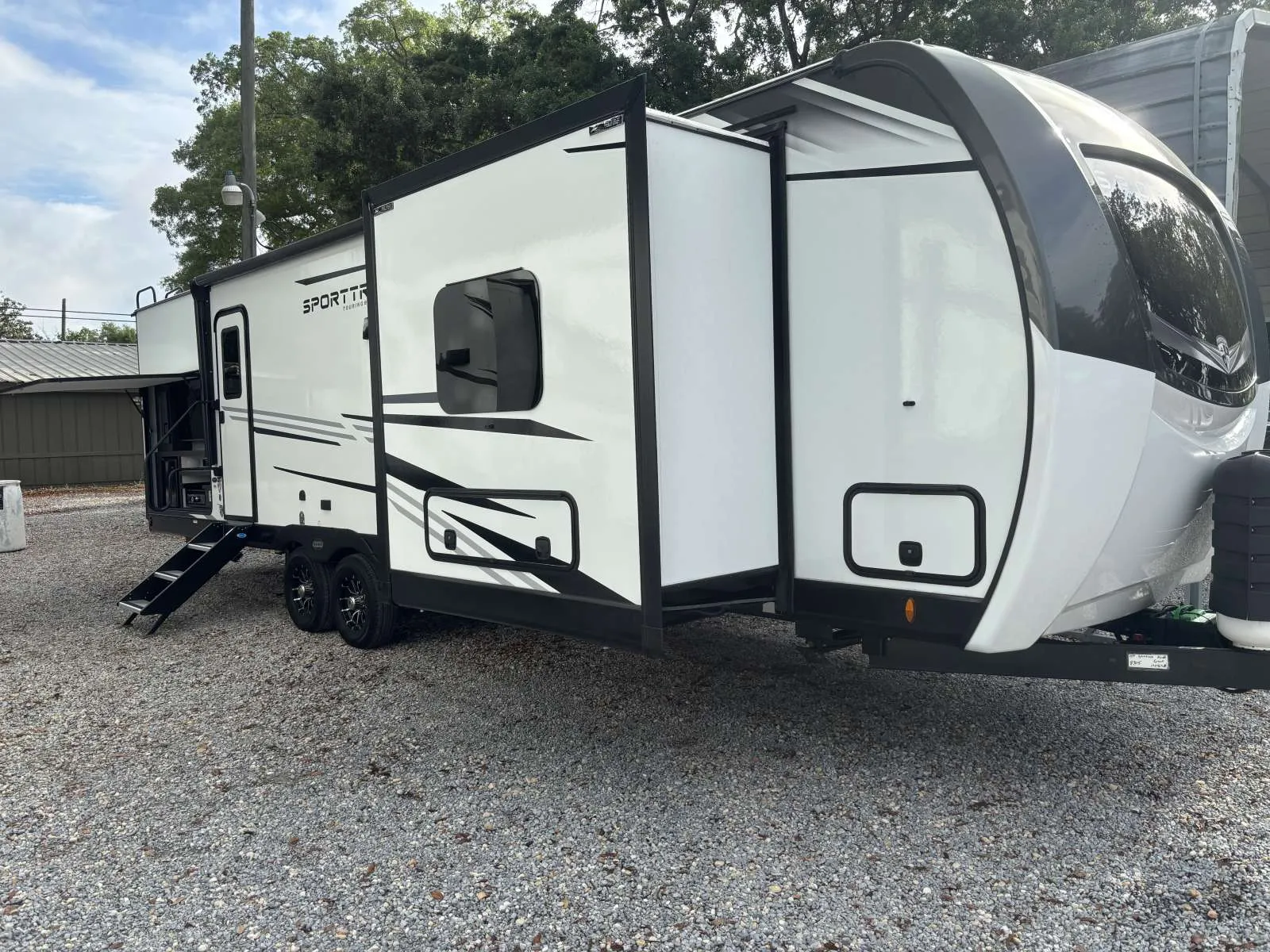 2025 VENTURE 292VRB TOURING EDITION SPORTTREK - Photo 2