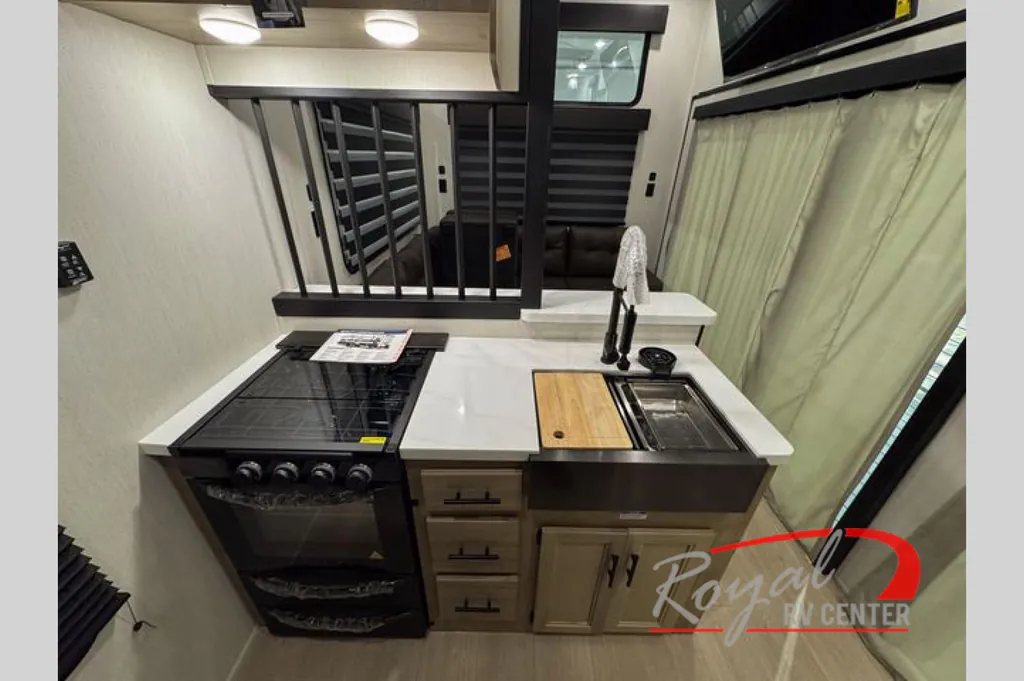 2026 Forest River Cherokee Timberwolf 27MDK, Photos photo 14