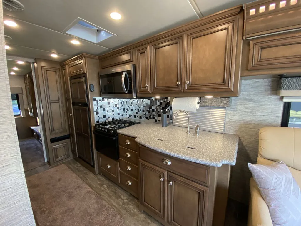 2019 Newmar Bay Star Sport 3226, Photos photo 5