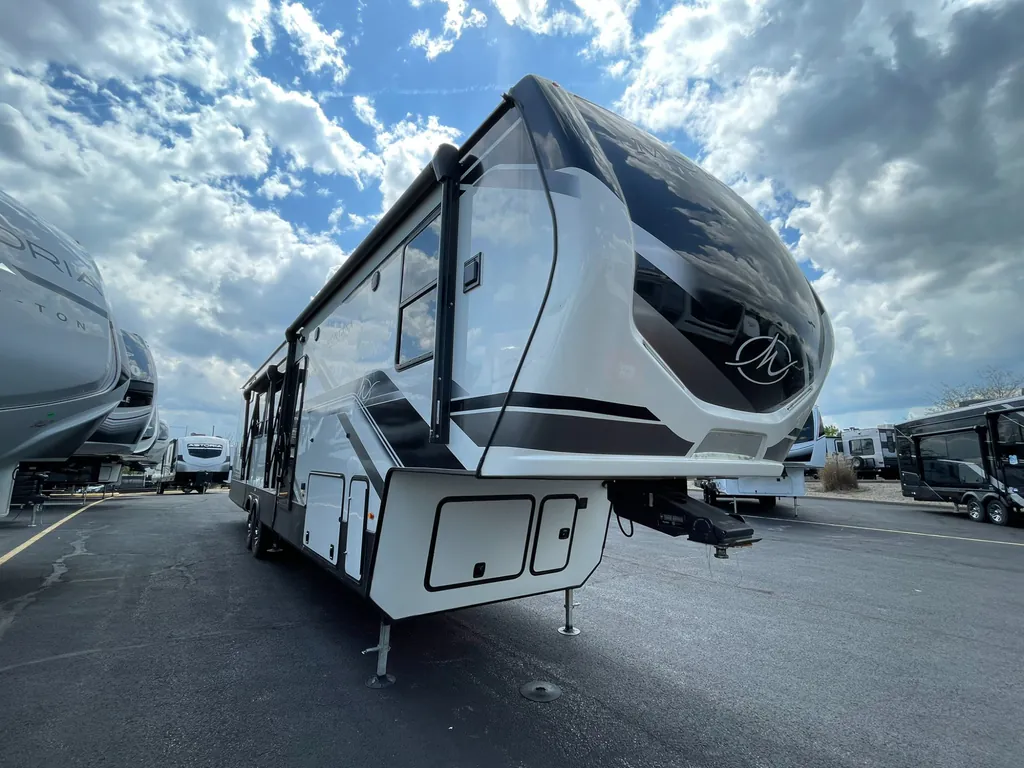 2024 Keystone Montana High Country 381TB, Photos photo 25