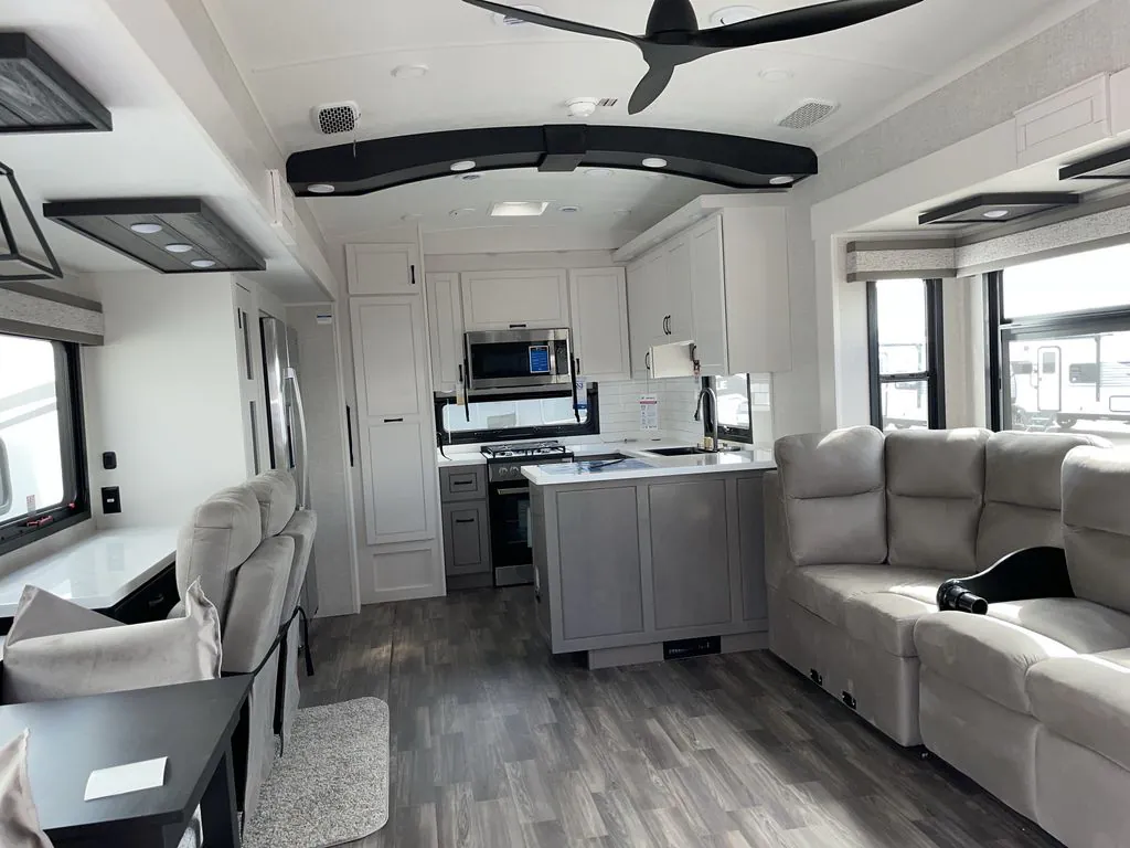 2025 Jayco North Point 365RKTS - Photo 3